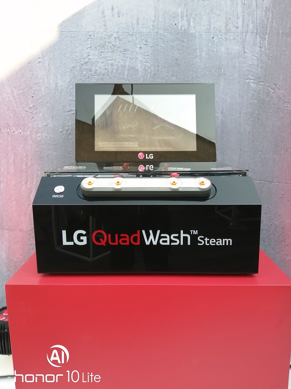 LG QuadWashSteam LG QuadWashSteam