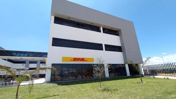 DHL Express consolida su presencia en el AIFA con la apertura de una nueva tienda