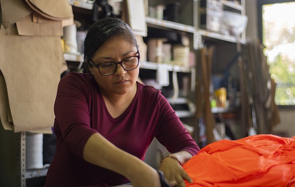 Decathlon x CROM-D, nueva línea de ropa confeccionada con piezas recicladas