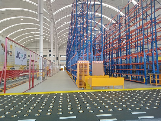 DHL Express México inicia la operación de vuelos de carga en el AIFA