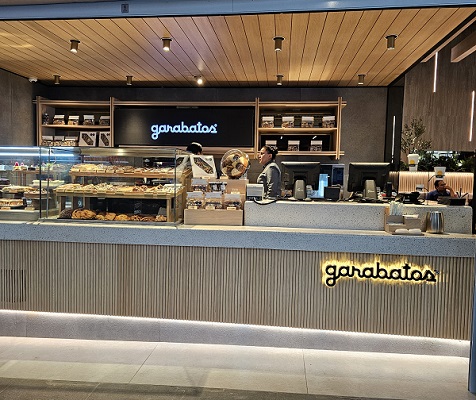 Garabatos, la empresa de repostería abre su primer restaurante