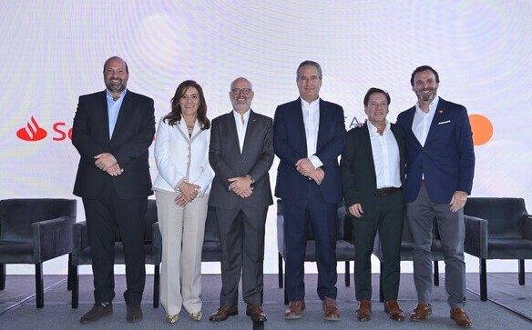  Santander, Mastercard y Fiesta Rewards renuevan alianza por 10 años