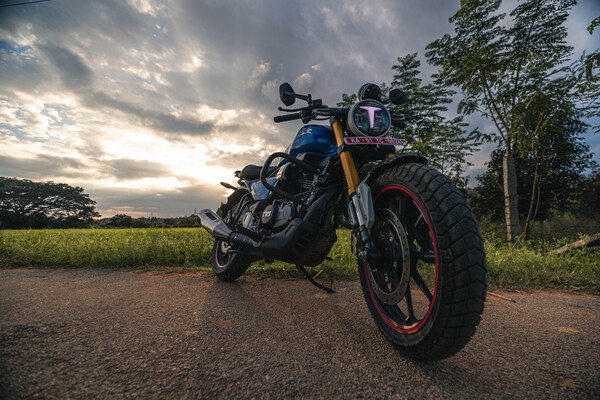 TVS Ronin