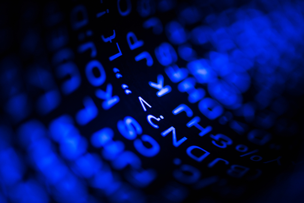 Código de programación sobre una pantalla