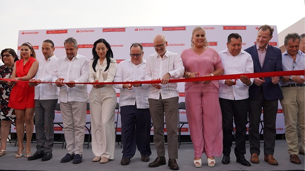 Santander presenta nuevo modelo de sucursales y su estrategia para remodelar +100