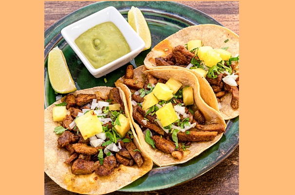 El Día del Taco se celebra el 31 de marzo. Es una celebración anual en México que honra a uno de los platillos más emblemáticos y deliciosos de la gastronomía mexicana. 