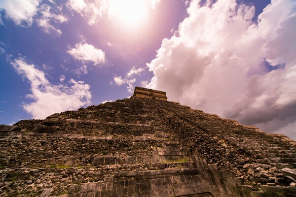 México recibió récord de turistas internacionales en el primer trimestre de 2025