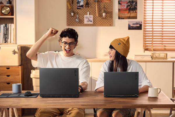 ASUS