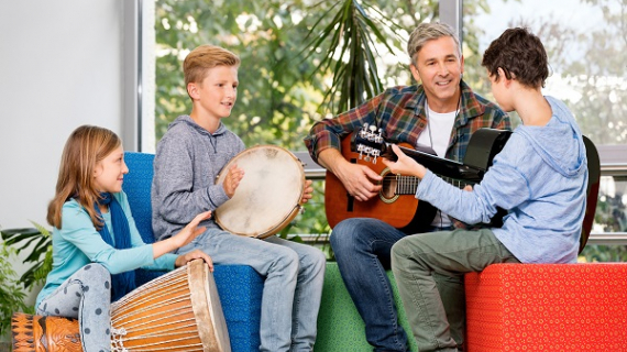 Cantar incrementa la memoria auditiva en los niños