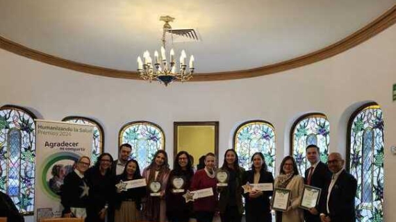 Premian a iniciativas que alzan la voz por los pacientes