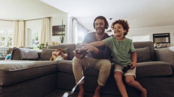 Gaming en familia: vacaciones para conectar, competir y compartir