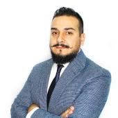 Dr. Mayer R. Cabrera Flores